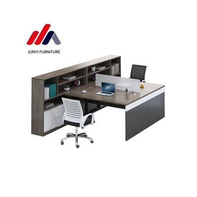 Estación de trabajo de oficina de estilo moderno con diseño modular abierto y material MFC