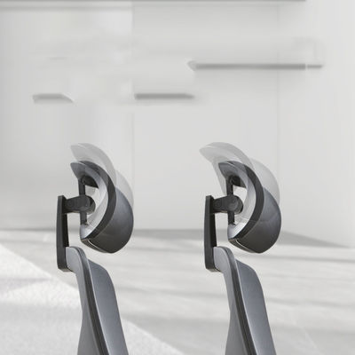 Muebles de oficina de sillas ergonómicas de malla de arco ajustable para opciones de asientos cómodos