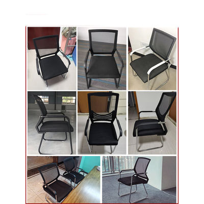 Silla de conferencias plegable en forma de malla de arco sencilla y moderna para sentarse cómodamente
