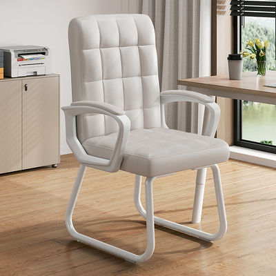 Recepción Silla de oficina de cuero PU negro con función de elevación giratoria y ajustable