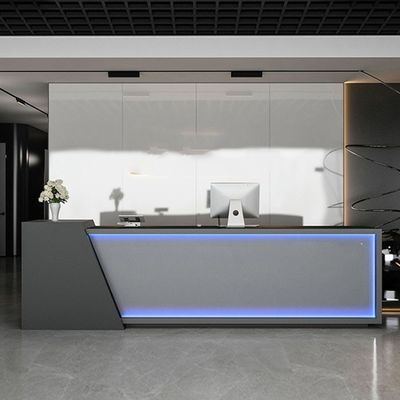 Recepción elegante y práctica para empresas Simplicidad estilística en su mejor momento
