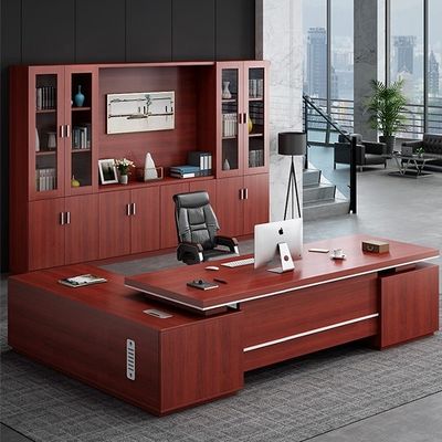 Gran escritorio moderno y combinación de sillas y escritorio para el presidente y el gerente Muebles de oficina