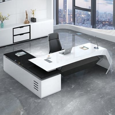Escritorio grande de laca personalizable perfecto para gerentes y supervisores en la oficina