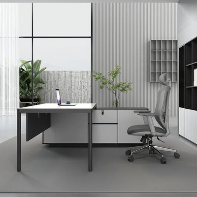 PANEL moderno en forma de L Muebles administrativos de oficina de madera Escritorio y silla para el jefe CEO
