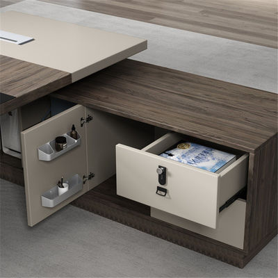 Muebles de oficina extensibles Diseño ejecutivo Mesa de oficina de madera para jefe CEO y gerente