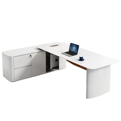 Diseño de MDF material de barniz de horneado en forma de L Escritorio ejecutivo para la oficina y la silla del CEO