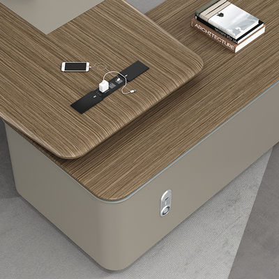 Tipo de negocio Diseño moderno de lujo Ejecutivo Mesa de oficina de madera para el director ejecutivo Escritorio