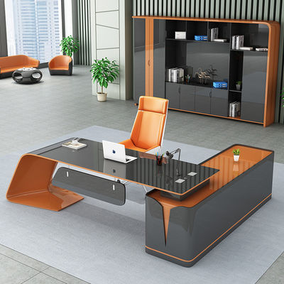 Diseño de muebles de dormitorio moderno Escritorio de forma irregular con pintura de hornear