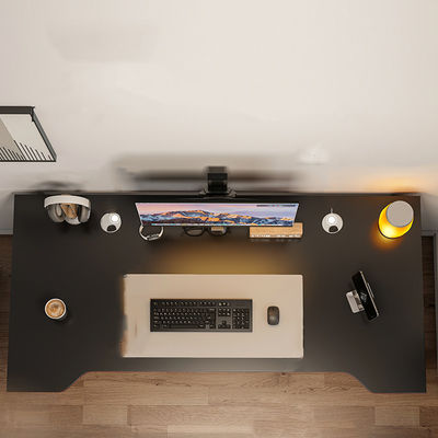 Crear el espacio perfecto para trabajar y jugar con el diseño contemporáneo de estilo RGB Gaming Desk
