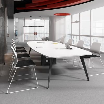 Mesa y silla de conferencia ovalada simple y moderna combinación para espacio de negociación blanco