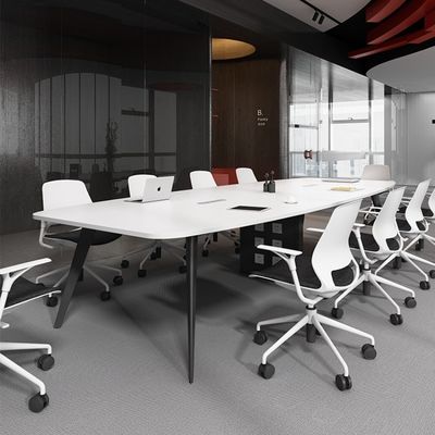 Mesa y silla de conferencia ovalada simple y moderna combinación para espacio de negociación blanco