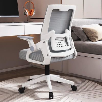 Alturas ajustables y duraderas estilo giratorio reclinable de malla silla de personal para la conferencia