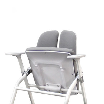 Silla de conferencias plegable de doble espalda ajustable con manivela fija para eventos corporativos