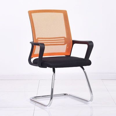 Silla de oficina giratoria ejecutiva Silla de PC de malla ergonómica moderna para escenarios de uso firmes