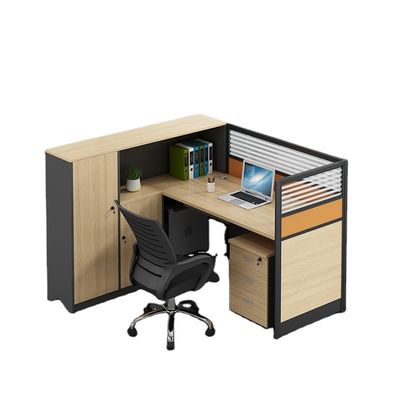 Combinación de muebles de oficina Escritorio doble Escritorio de computadora y silla con estilo de diseño moderno
