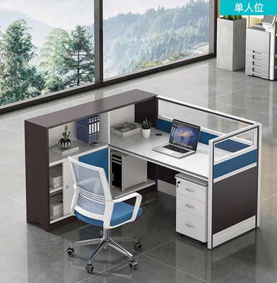 Cabello recto Personal de oficina Mesa de trabajo y combinación de silla para escritorio de pantalla
