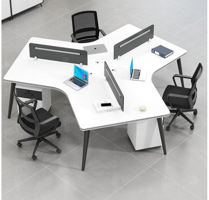 Área de trabajo abierta moderna Estaciones de trabajo de oficina con escritorio personalizable y asientos 2 / 4 / 6