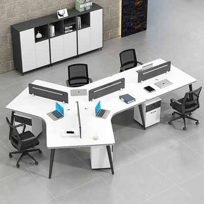 Área de trabajo abierta moderna Estaciones de trabajo de oficina con escritorio personalizable y asientos 2 / 4 / 6