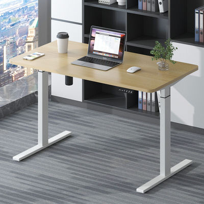 Mesa de elevación eléctrica hidráulica para la promoción de oficinas Nivel de ruido 50 dB Alturas ajustables