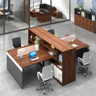 Estación de trabajo de oficina de estilo moderno con diseño modular abierto y material MFC